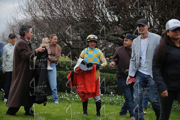 z2026103_justinmanning_eclipsesportswire_smartyjonesstakesday__JWM_1002