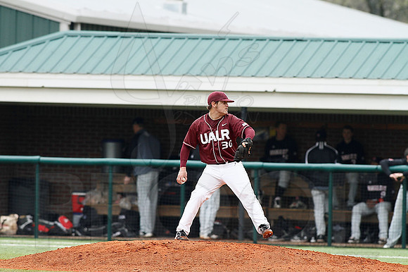 ASU @ UALR baseball 3-17-13 (© Justin Manning) JWM0314
