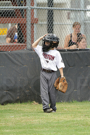 Benton vs. Sylvan Hills 5-6 year old All Stars 7-11-2014 (©Justin Manning) JWM_042