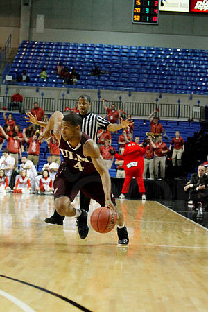 WKU vs. UL-Monroe Men's JWM0290 (©Justin Manning)