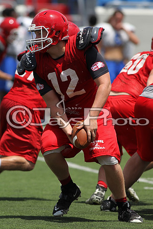 Football Team Camp (War Memorial Stadium) 6-16-2015 (©Justin Manning) JWM_0039