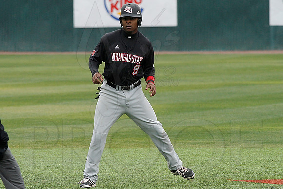 ASU @ UALR baseball 3-17-13 (© Justin Manning) JWM0485
