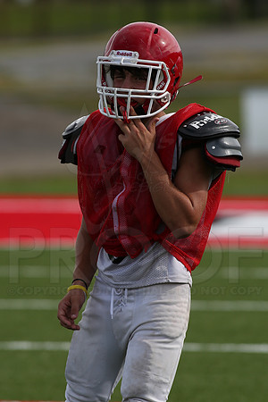 Glen Rose Football Practice 9-2-2014 (©Justin Manning) JWM_139