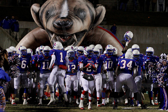 Malvern @ Arkadelphia 11-8-13 (©Justin Manning) JWM_0199