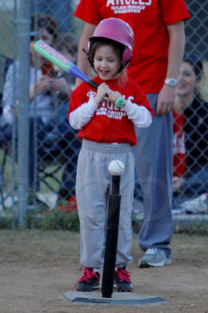 T-ball Angels vs Panthers 3-28-13 (© Justin Manning) JWM0077