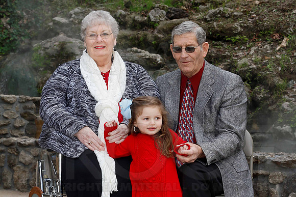 Dougan Family pics 12-16-12 (Justin Manning)0021