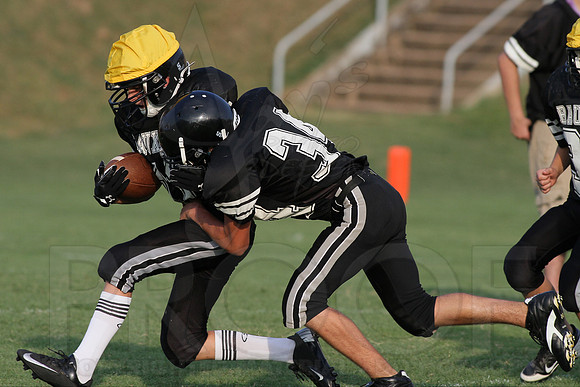 Bauxite Black-Gray games 4th, 5th, 6th, Junior high, Senior high scrimmage 8-22-13 (© Justin Manning) JWM0109