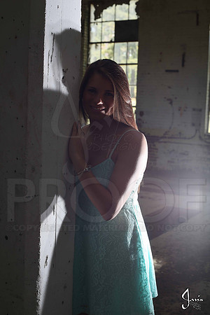 Collin & Makayla Senior pics 4-14-13 (© Justin Manning) JWM0156