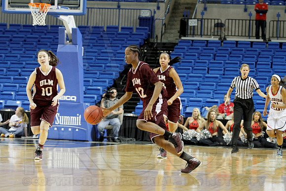 Florida Atlantic vs. UL-Monroe Women's JWM0328 (©Justin Manning)