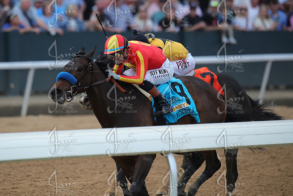 z2026301_justinmanning_eclipsesportswire_honeybeestakes__JWM_1606
