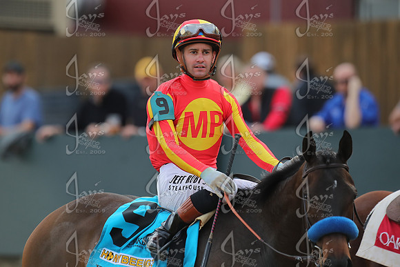 z2026301_justinmanning_eclipsesportswire_honeybeestakes__JWM_1689