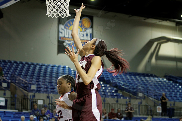 Florida Atlantic vs. UL-Monroe Women's JWM0213 (©Justin Manning)