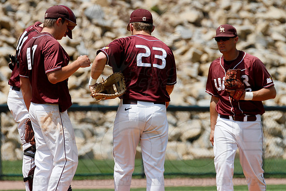 UALR vs. ULL Baseball 4-29-12 (Justin Manning)139