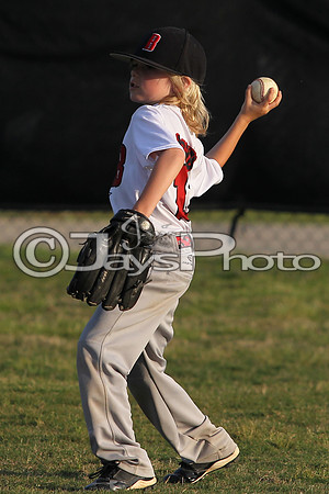 Bomb Squad vs. Cardinals 6-7 year old (Pitching Machine) 5-5-2015 (©Justin Manning) JWM_0201
