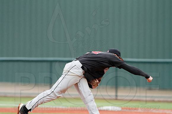 ASU @ UALR baseball 3-17-13 (© Justin Manning) JWM0172