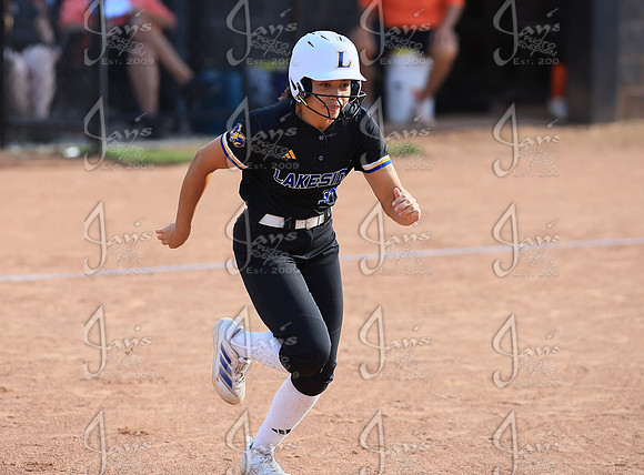 Lakeside @ Malvern 5-4-26_JWM_0436