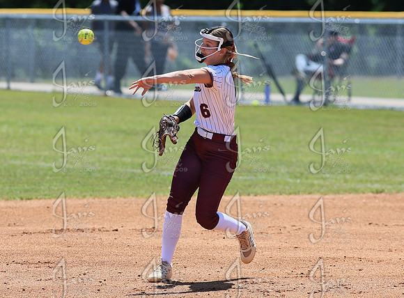 Malvern vs. Morrilton (4A-3 Regional Softball) 5-9-26_JWM_017