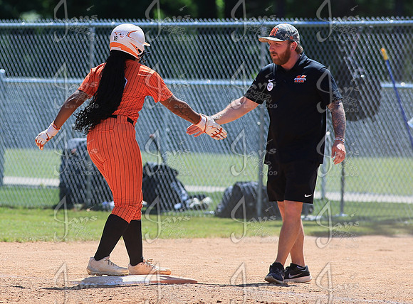 Malvern vs. Morrilton (4A-3 Regional Softball) 5-9-26_JWM_883