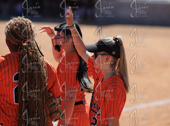 Malvern vs. Morrilton (4A-3 Regional Softball) 5-9-26_JWM_1158