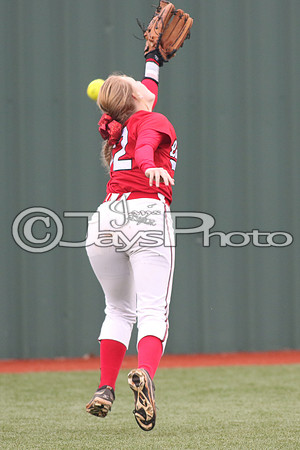 Vilonia @ Benton softball 3-3-2015 (©Justin Manning) JWM_012