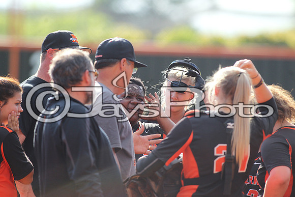 Arkadelphia @ Malvern softball_0409