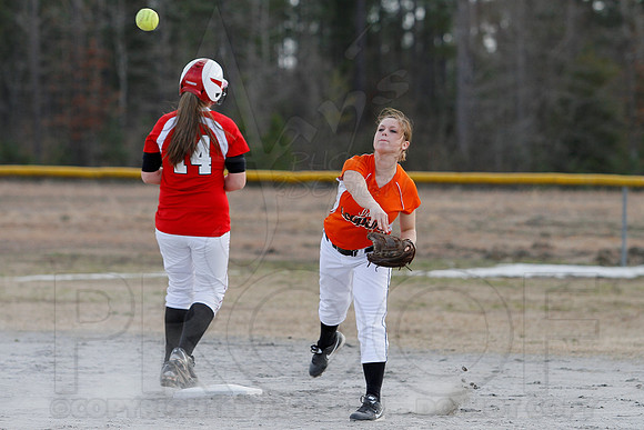 Glen Rose vs. Malvern Softball 3-4-13  JWM0113 (©Justin Manning)
