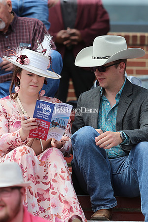 z220402_ArkansasDerbyday_Manning_JWM_0091