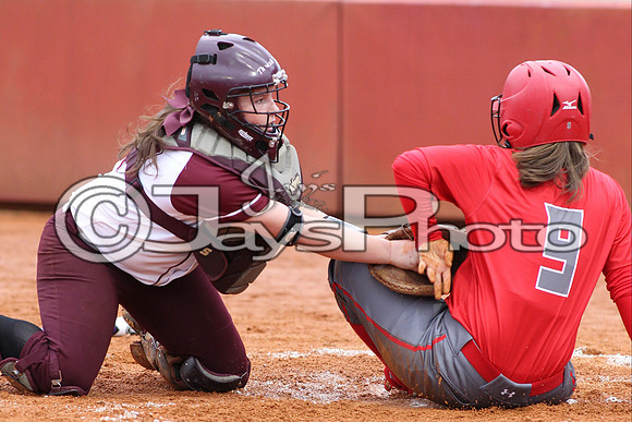 Cabot @ Benton Softball 3-10-2015 (©Justin Manning) JWM_0148