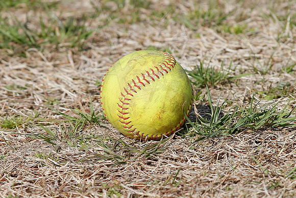 Glen Rose vs Arkadelphia Softball 3-12-13 (© Justin Manning) JWM0014