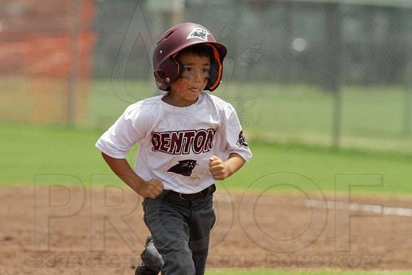 Benton vs. Sylvan Hills 5-6 year old All Stars 7-11-2014 (©Justin Manning) JWM_187