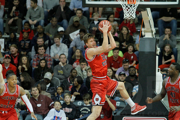 Arkansas State @ UALR Men's Basketball 3-1-2014 (© Justin Manning) JWM_0354