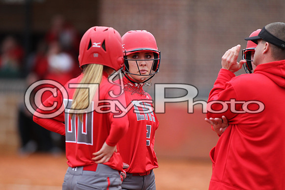 Cabot @ Benton Softball 3-10-2015 (©Justin Manning) JWM_0246
