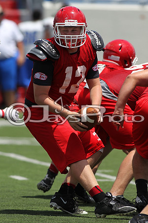 Football Team Camp (War Memorial Stadium) 6-16-2015 (©Justin Manning) JWM_0037