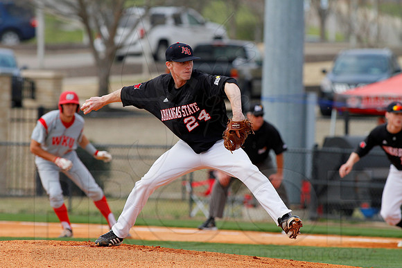 WKU @ ASU 4-7-13 (© Justin Manning) JWM0038