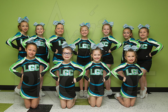 LGC_cheerpics_JWM_0097.jpg 4x6