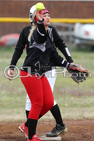Bauxite vs. Brookland softball 3-28-2015 (©Justin Manning) JWM_0252
