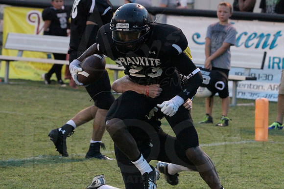 Bauxite Black-Gray games 4th, 5th, 6th, Junior high, Senior high scrimmage 8-22-13 (© Justin Manning) JWM0241