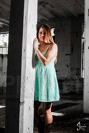 Collin & Makayla Senior pics 4-14-13 (© Justin Manning) JWM0153