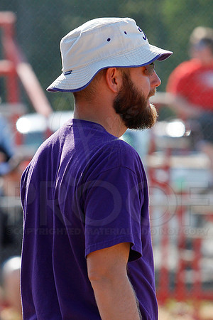 Poyen @ Glen Rose softball 4-22-13 (©Justin Manning) JWM0003