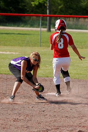 Poyen @ Glen Rose softball 4-22-13 (©Justin Manning) JWM0008