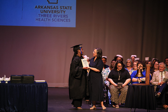 ASU Three Rivers Nurse Pinning Ceremony (LPN & RN) 7-31-26_JWM_0259