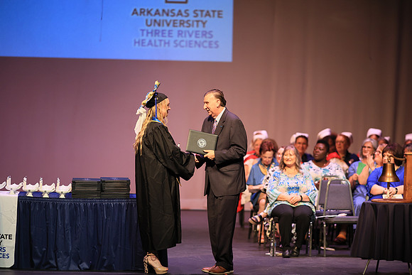 ASU Three Rivers Nurse Pinning Ceremony (LPN & RN) 7-31-26_JWM_0410