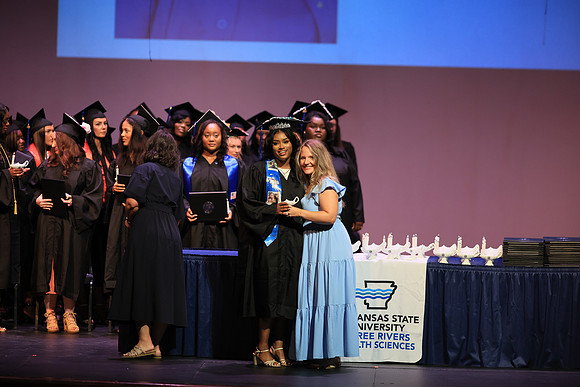 ASU Three Rivers Nurse Pinning Ceremony (LPN & RN) 7-31-26_JWM_0451