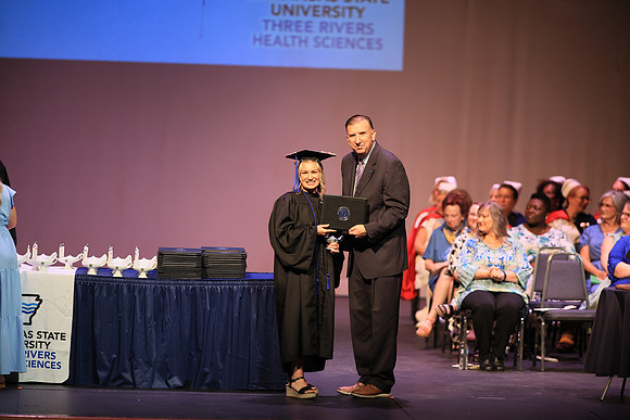 ASU Three Rivers Nurse Pinning Ceremony (LPN & RN) 7-31-26_JWM_0495