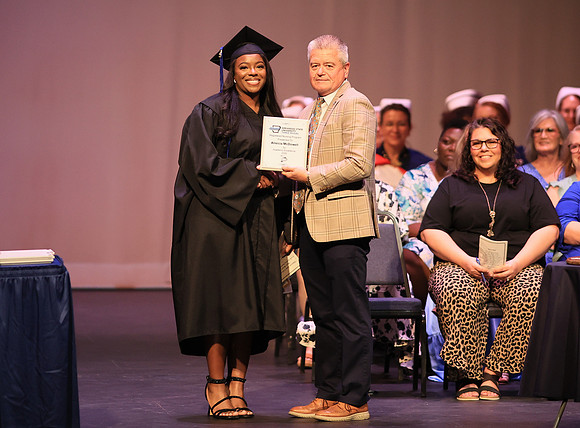 ASU Three Rivers Nurse Pinning Ceremony (LPN & RN) 7-31-26_JWM_0212