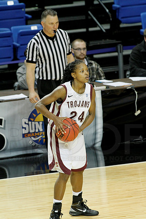 Western Kentucky vs. UALR Women's 3-10-13 JWM0233 (©Justin Manning)