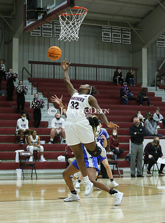 Bryant @ Benton Senior Girls (Saline County Shootout) 12-15-20 _JWM_0394