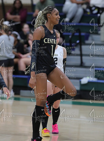 Central @ Episcopal 8-27-26_JWM_0529