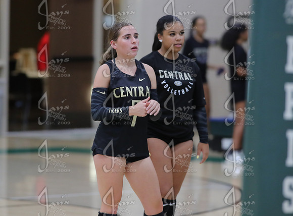 Central @ Episcopal 8-27-26_JWM_0541