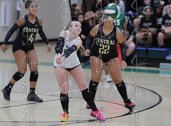 Central @ Episcopal 8-27-26_JWM_0626